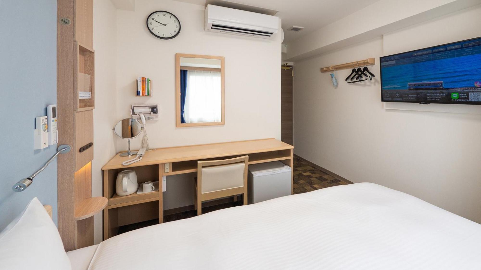 Toyoko Inn Chigasaki Shiyakusho Værelse billede